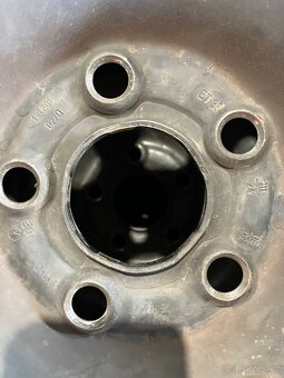 Golf 4 195/65 plecháče s letními pneu 5x100 ET38 - 3