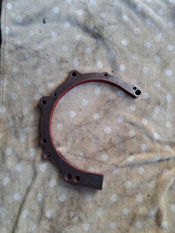 Prodam adaptér prevodovky 1.6 16v - 3