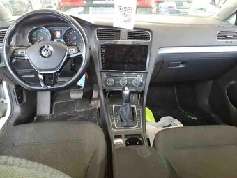 Volkswagen e-Golf 100kw/dojezd 220km/LED/senzory/tempomat - 3