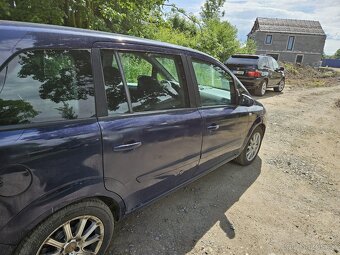 Opel Zafira 1,9 Diesel 7mimístné - 3