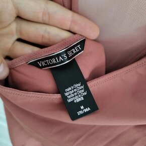 Dámské elegantní body růžové síťované Victoria's Secret Pin - 3