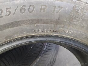 Michelin Pilot Alpin 5 SUV 225/60 R17 - 3