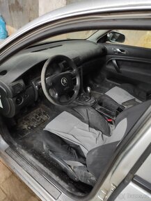 Škoda Superb 1 Náhradní díly - 3