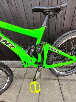 Giant glory dh 2009 - 3