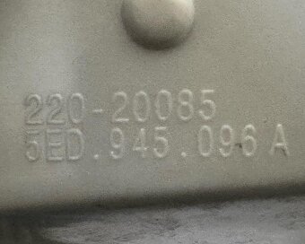 Pravé zadní vnější světlo 5ED945096A Škoda Octavia 3 sedan - 3