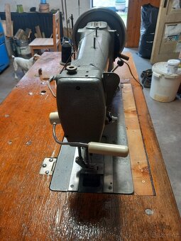 Sici stroj na tezke materialy - 3