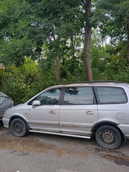 Hyundai Trajet - 3