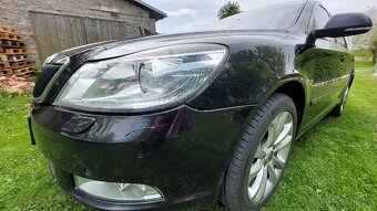 Škoda Octavia 2 Laurin a Klement - 3