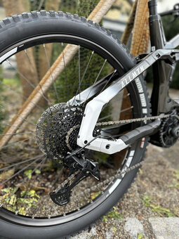 Elektrokolo Haibike AllMtn CF8 Bosch 750wh L - 3