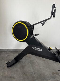 Technogym Skillrow – profesionální veslovací trenažér 🟩 - 3