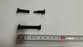 Náhradní šroub pro roztahovací brusle Tempish Expanze - 3