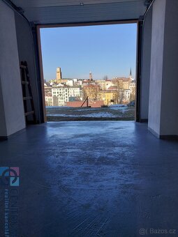 Pronájem garáže s elektronabíječkou - 3