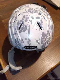 Dívčí lyžařská helma Razier - 3