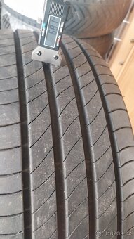 Prodám 4 x letní pneu Michelin 235/55/19 - 3