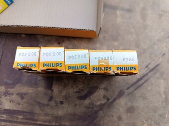 Lampy (elektronky) do staré televize - 3