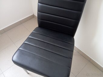 Černá koženková židle - 3