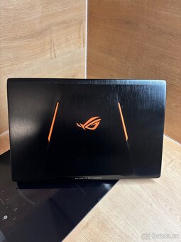 Herní notebook a herní monitor+příslušenství - 3