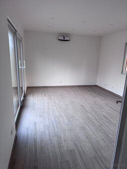 Mobilní dům 8x4m - 3