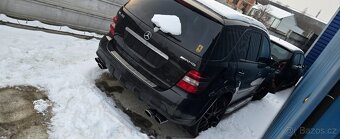 Mercedes Benz ML63 AMG - 3