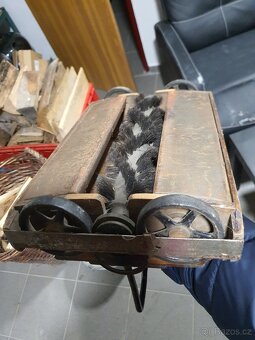 Historický vysavač 1910 - 3