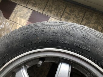 Prodám pneu 175/65R14 - 3
