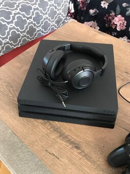 Ps4 PRO - 3