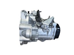 Převodovka 5Q manuál LZY 1.6TDI 75KW VW Caddy r.v. 2016 - 3