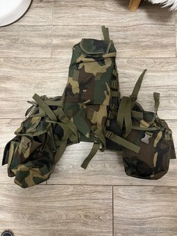 Venkovní taktická maskáčova vesta na airsoft - 3