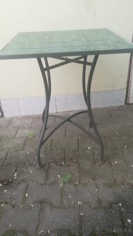Prodám stolek - 3