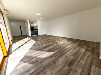 Prodej bytu 5+kk 250 m² Brno Sever Ivanovice - Česká - 3