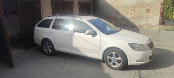 Škoda octavia COMBI FL 1,6 TDI - 3