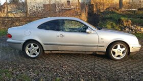 Mercedes Benz CLK 430 w208 - 3