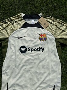 FC Barcelona training kit 2023/24 player’s edition - 3