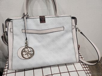 Kabelka Guess - 3