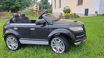 Dětské elektrické autíčko Audi - 3