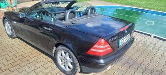 Mercedes benz SLK200 - 3