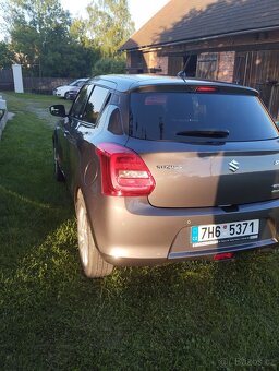 Suzuki Swift 1.2 hybrid 4x4 66kw 2021 1.majitel ČR(24.000km) - 3