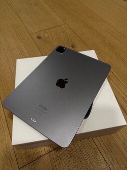 Apple iPad Pro 11” M2 2022 128GB Wi-Fi - 3