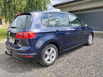Volkswagen Golf - 3