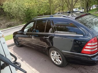 Mercedes-Benz C220 - 3