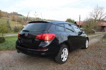 Opel Astra 1.4 T 103KW, Sports Tourer, Servisní kniha - 3