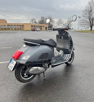 Vespa GTS Super 300 ABS, původ ČR, 1. majitel - 3