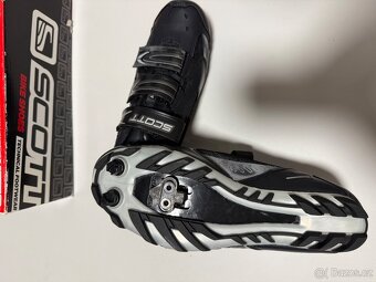 MTB tretry Scott - nove - 3