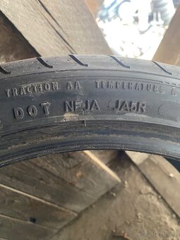 225/40r19 goodyear f1 - 3