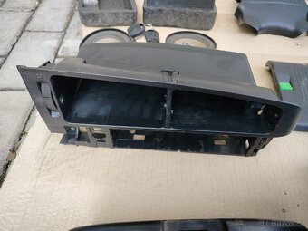 VW Golf MK3 díly - 3