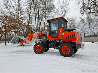 čelní nakladač Zethos HT910 4x4 - 3