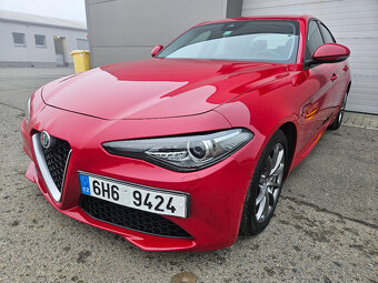 Alfa Romeo Giulia 2.0T 147 kW - 3