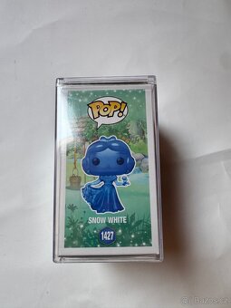 Funko Pop Snow White translucent blue - 3