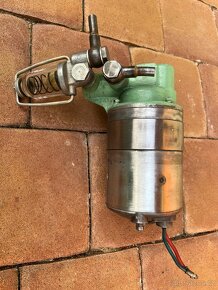 Prodám čerpadlo elektrické CS1A-2252 / 12 V - 3