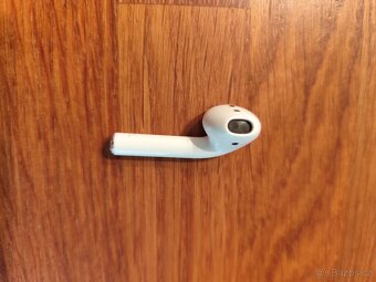 Apple AirPods 2 - 3